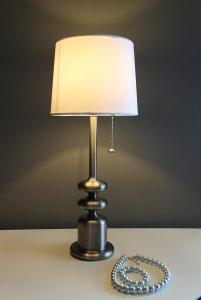 Bordslampa Svart Nickel/Vit Oriva Tanger 56cm