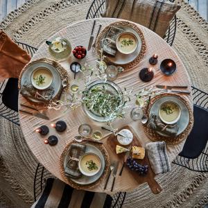 Affari of Sweden Elsa Bordsduk Mörkbeige 140x250cm