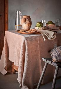 Affari of Sweden Elsa Bordsduk Rost/Elfenben 140x350cm