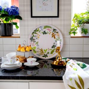 Almedahls Ängsö Bricka Rund Multi 38cm