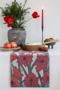 Ekelund Amaryllis Bordslöpare Röd 35x120cm