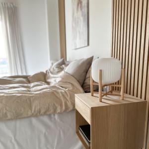 Bordslampa Trä/Vit Aneta Lighting Vinda 29cm