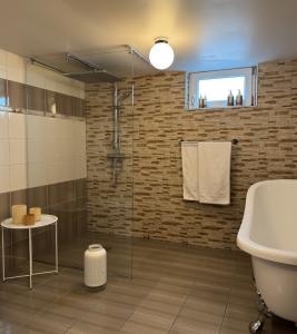 Badrumslampa Aneta Lighting Lido Krom/Opalvit 20cm