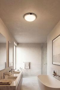 Badrumslampa Aneta Lighting Siracusa Krom 28,4cm