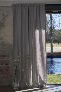 Gardinlängd Ljusgrå Boel & Jan 1-Pack Göran 135x240cm