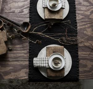 Boel & Jan Noor Tygservett Svart 2-pack