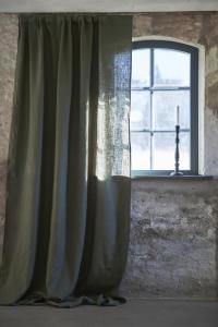 Gardinlängd Linne Grön Boel & Jan 1-Pack Sabina 140x240cm