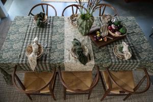 Bordsduk Mörkgrön Fondaco Sonia 145x300cm