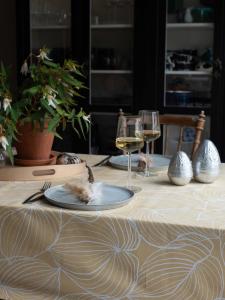 Bordsduk Tilda Gul 140x280cm Fondaco