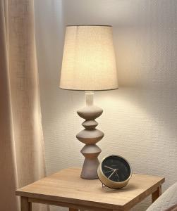 Bordslampa Beige/Naturvit Aneta Lighting Nina 54cm