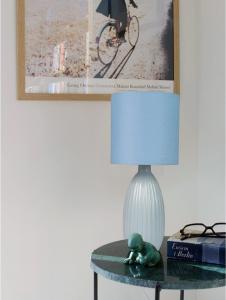 Bordslampa Blå Keramik PR Home Uno 37cm