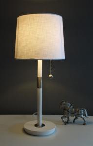 Bordslampa Vit Oriva Stockholm 52cm