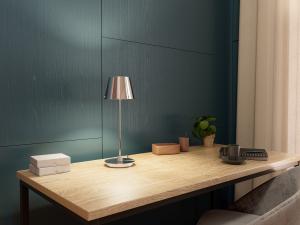 Bordslampa Krom Herstal Gil 39,5cm