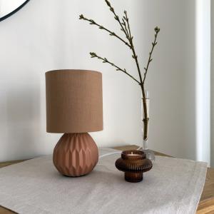 Bordslampa Keramik Charlotte Terrakotta 23cm Aneta Lighting