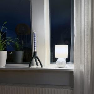 Bordslampa Keramik Charlotte Vit 23cm Aneta Lighting