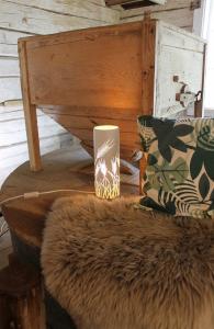 Bordslampa Vit Oriva Ax 30cm