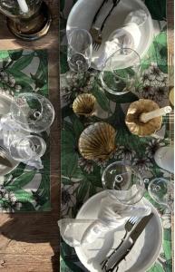 Bordslöpare Grön Ekelund Skogslind 35x120cm