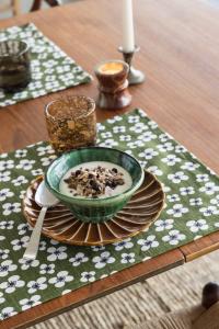 Bordstablett Belle Amie Mörkgrön 2-pack 34x45cm Almedahls