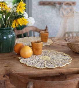 Bordstablett Fia Flätat Papper Gul Ø38cm 6-Pack Fondaco