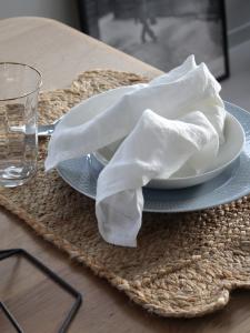 Bordstablett Natur Svanefors Rydal 33x48cm