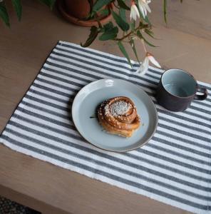 Bordstablett Nina Randig Svart 35x45cm 6-Pack Fondaco