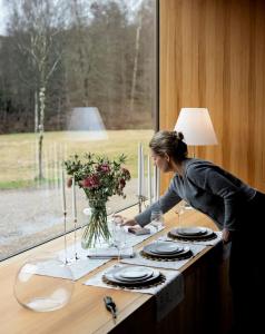 Bordstablett Rosa Ekelund Linnea 35x48cm