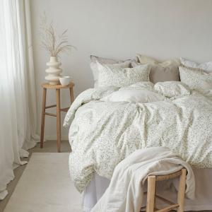 Blommigt Påslakanset Grön Borganäs Of Sweden Hedda 150x210cm