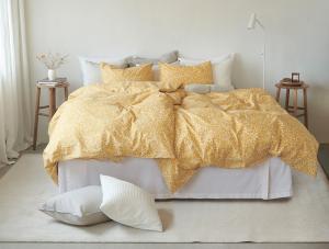 Påslakanset Blommigt Gul 150x210cm Borganäs Of Sweden Hedda