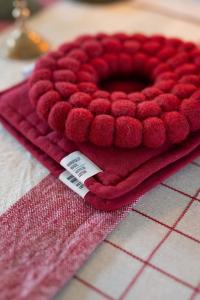 Fondaco Rulle Grytunderlägg Röd