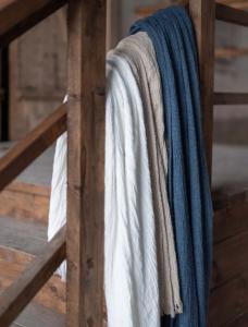 Fondaco Sandö Pläd 130x170cm Blå