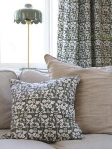 Gardin De Mina Mossgrön 2-pack 140x280cm Svanefors