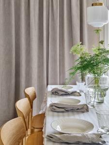 Gardin Redlunds James Linnelook Linnebeige Multiband 2-Pack 135x280cm