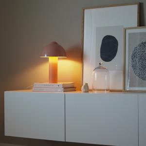 Bordslampa Rosa Globen Lighting Buddy 23cm