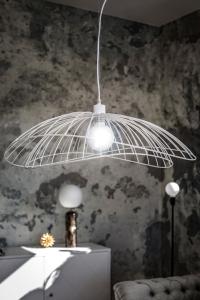 Taklampa Pendel Vit Globen Lighting Ray 70cm