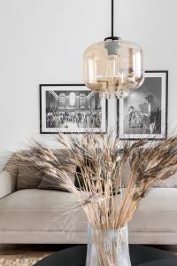 Taklampa Pendel Glas Amber Globen Lighting Ritz 25cm