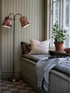 Golvlampa Mässing/Brun PR Home Amy 150cm