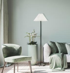 Golvlampa Svart Aneta Lighting Ester 136cm