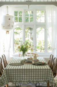 Bordsduk Rutig Grön Fondaco Lisa 140x250cm