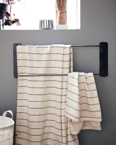 House Doctor Pati Handdukshållare Svart