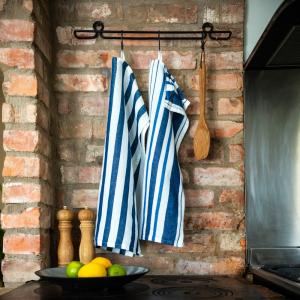 Kosta Linnewäfveri Kökshanddukar Marinblå 2-Pack