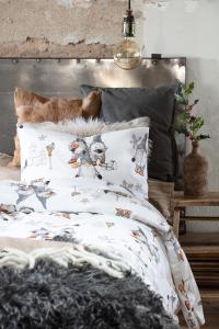 Jul Påslakanset Frosty Christmas Grå 150x210cm Borganäs of Sweden