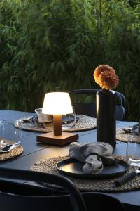 Portabel Bordslampa Monaco Rost IP54 19cm Konstsmide