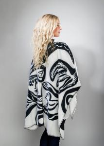 Kosta Linnewäfveri Fleeceponcho Paradise Vit