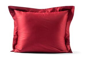 Kosta Linnewäfveri Manchester Satin Örngott Vinröd 50x60cm