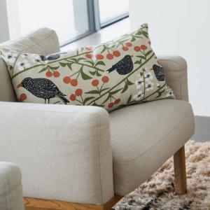 Kuddfodral Avlång Körsbärsträdgården 40x70cm Beige Almedahls