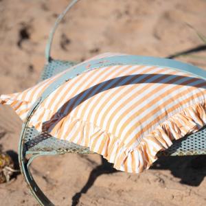 Randigt Kuddfodral Svea Gul 45x45cm Fondaco