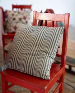 Kuddfodral Randig Karin Grön 48x48cm Fondaco