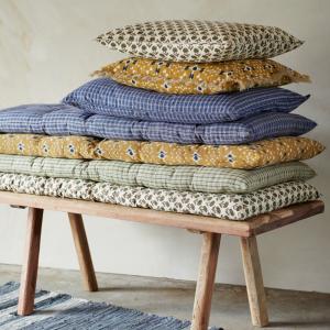 Gult Kuddfodral Madam Stoltz 50x50cm