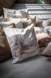 Kuddfodral Winter Road Multi 48x48cm Fondaco