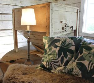 Lampfot Antik Nickel Oriva 51cm